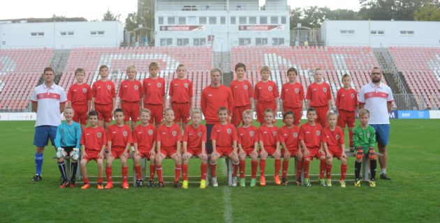 U10: Zbrojováci srdnatě vzdorovali o rok starším hráčům
