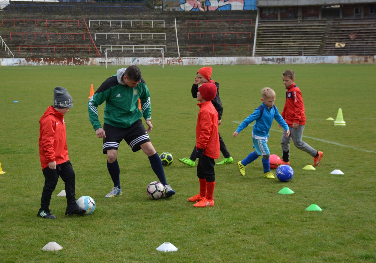 VIDEO: Zahájení fotbalové Coerver akademie Za Lužánkami