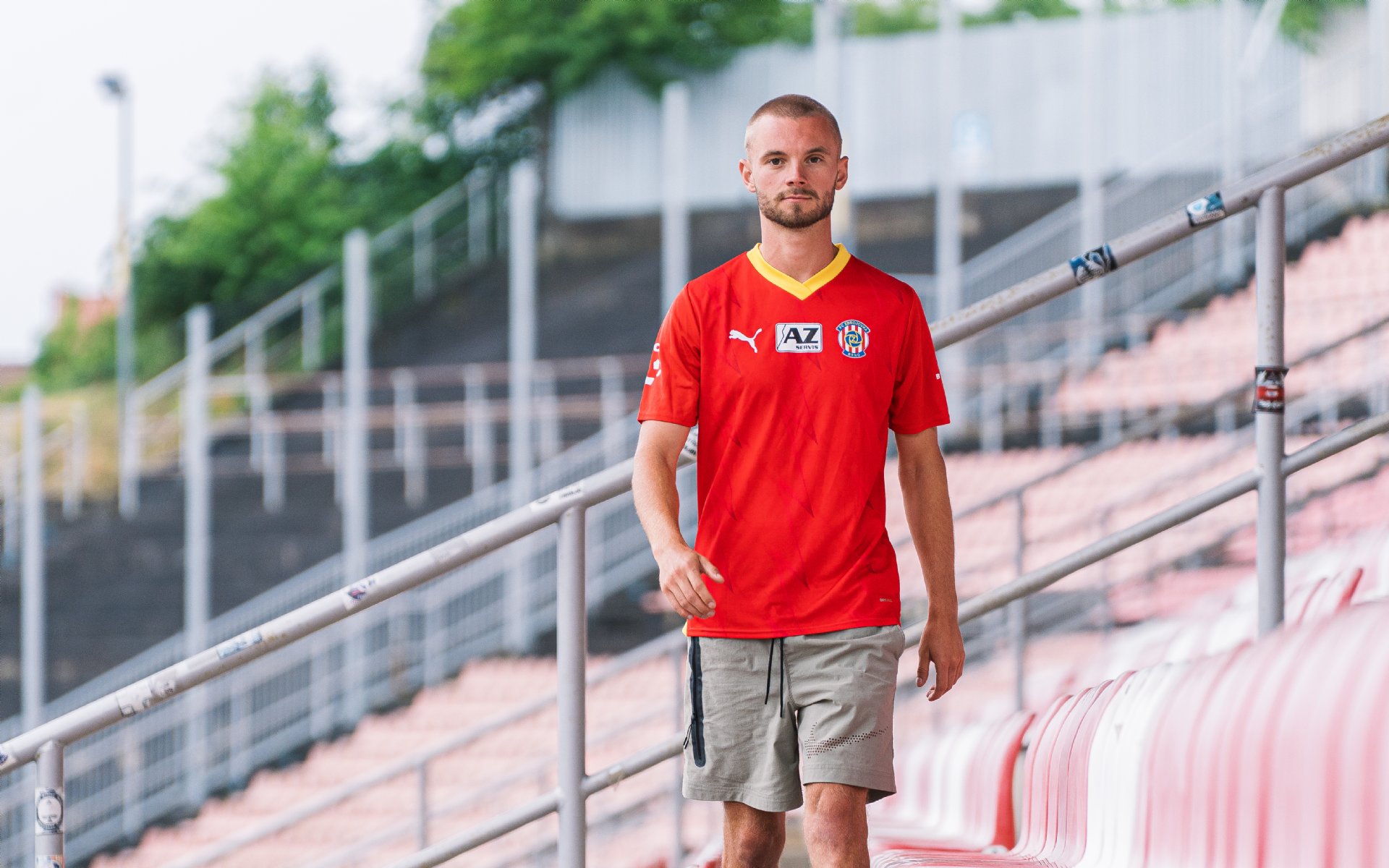 Zbrojovka nepřestává posilovat, další akvizicí se stalo křídlo Jakub Selnar