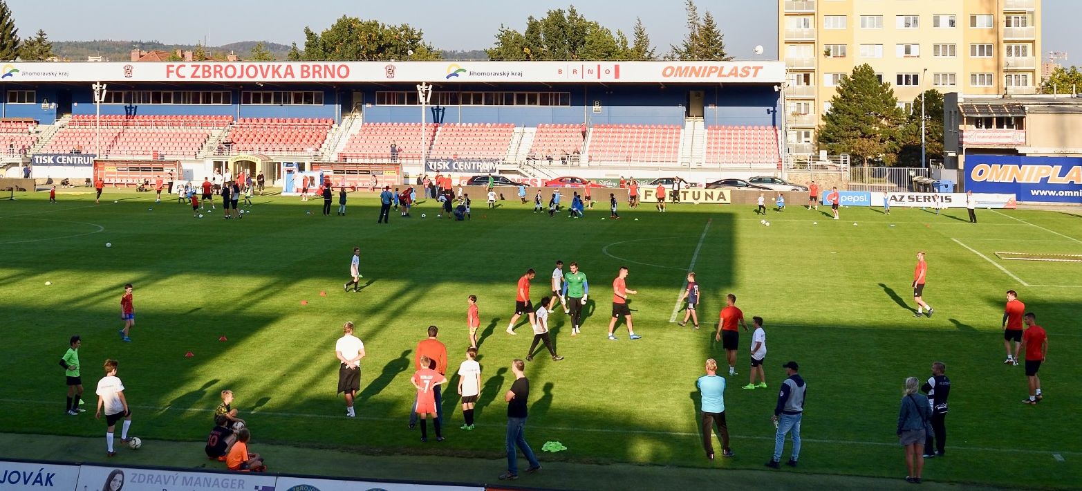 Tour de Club se vrací na Srbskou