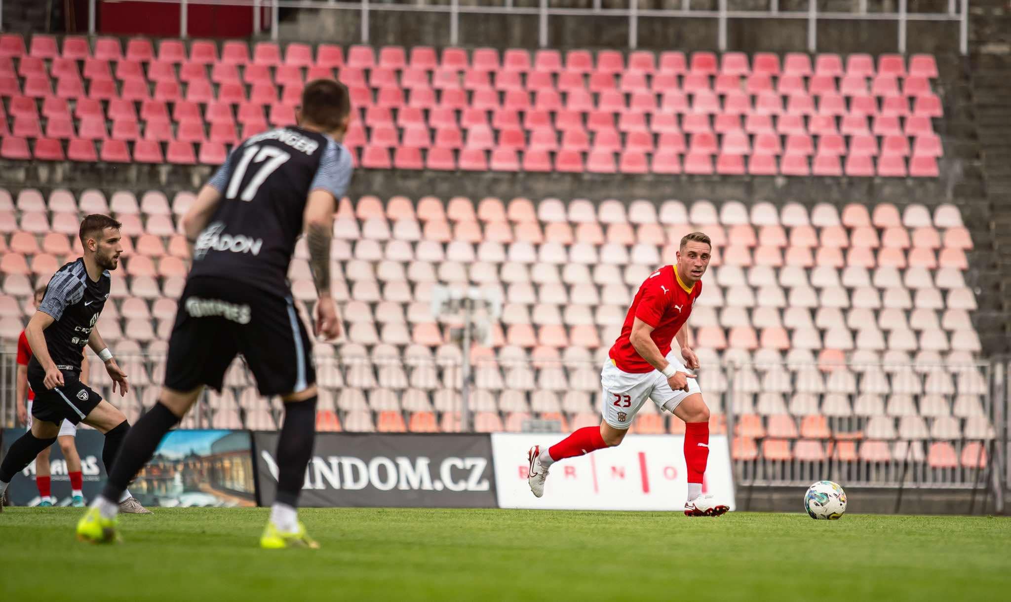 Hlun proil v Brn ernou nedli