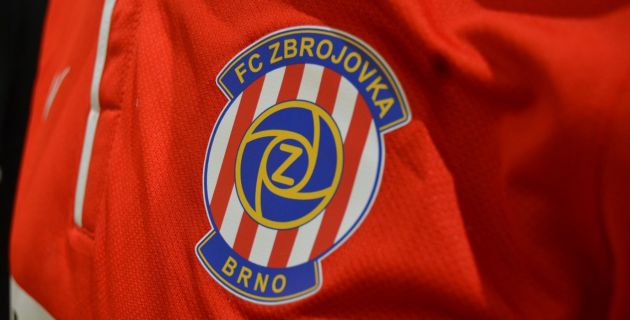 Reakce klubu FC Zbrojovka Brno na informace o arbitri s Jim Skalkem
