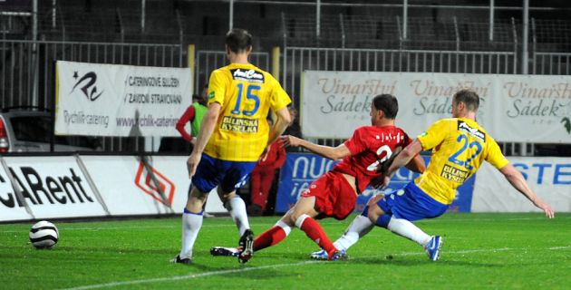 „Klasika“ na jaře zraněného forvarda: Slavia, Teplice, Zavadil, Španělsko a Ronaldo